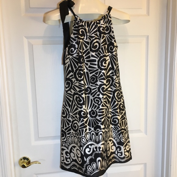 White House Black Market Dresses & Skirts - White House Black Market Dress Size 2